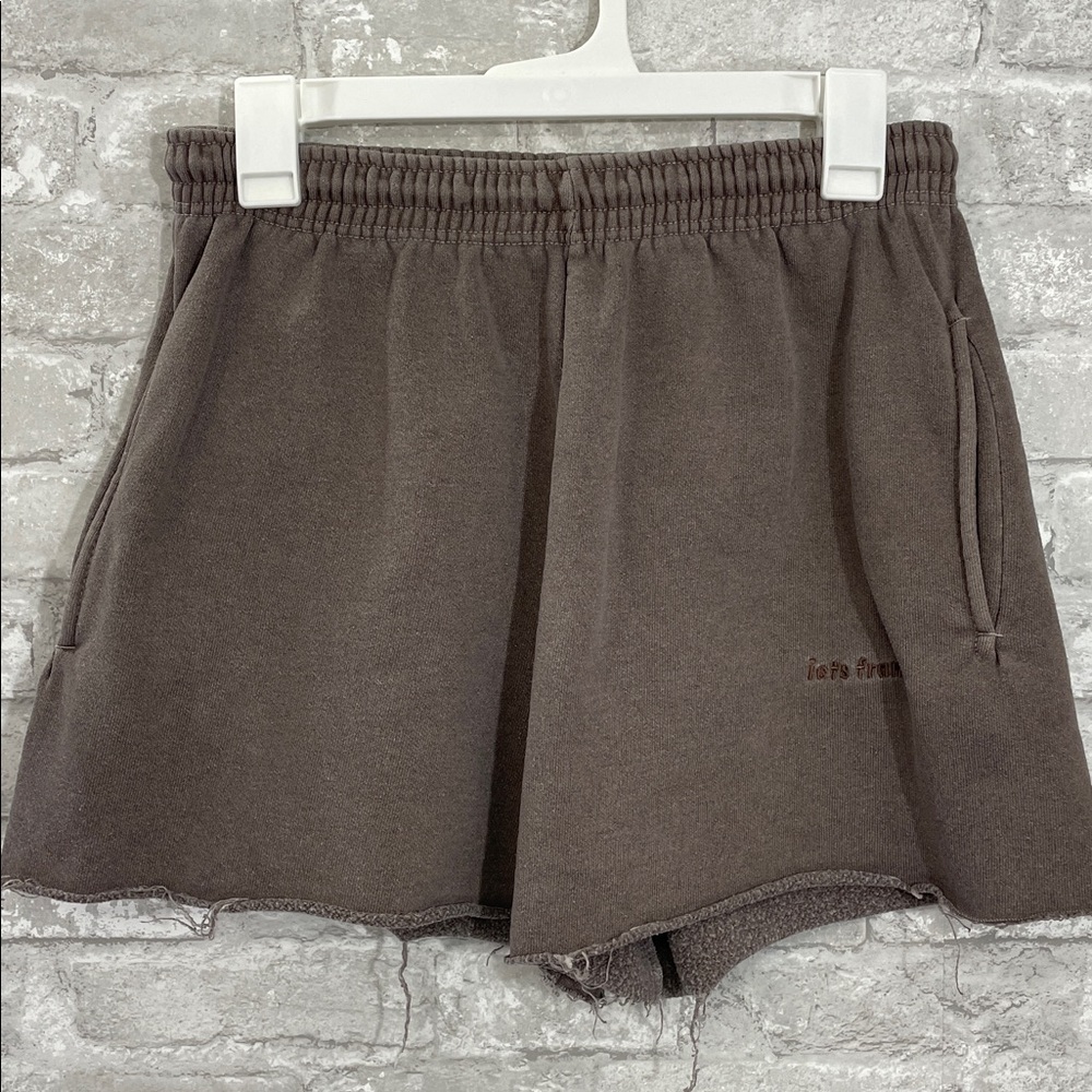 Women’s Brown Elastic-Waist Casual Shorts